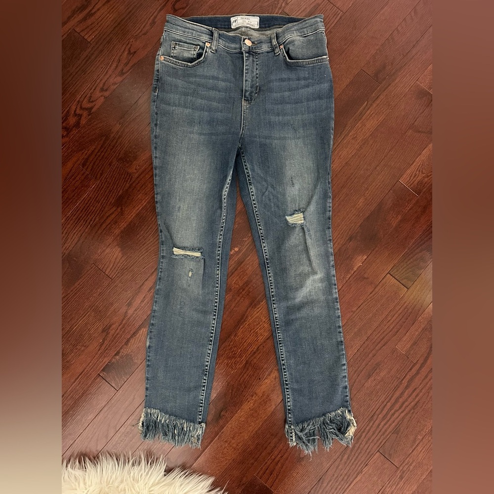 Free People Dark Blue Distressed Cropped Jeans